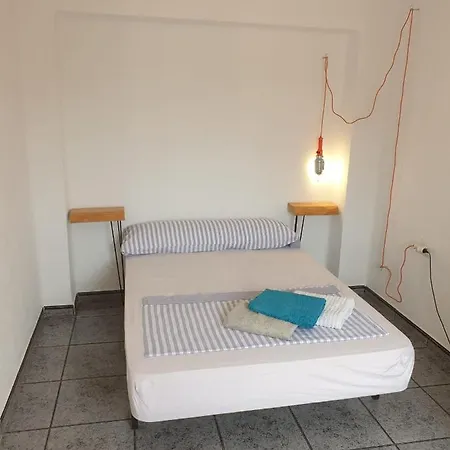 400 Meters From The Apartament *