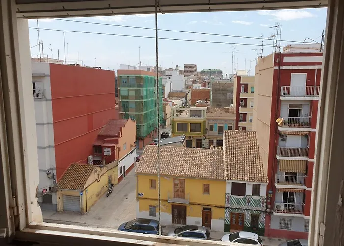 400 Meters From The Apartmán Valencie